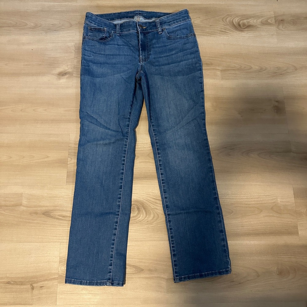 Chicos Womens Straight Leg  Small 6 Jeans Blue Denim 0.5R Comfort Stretch